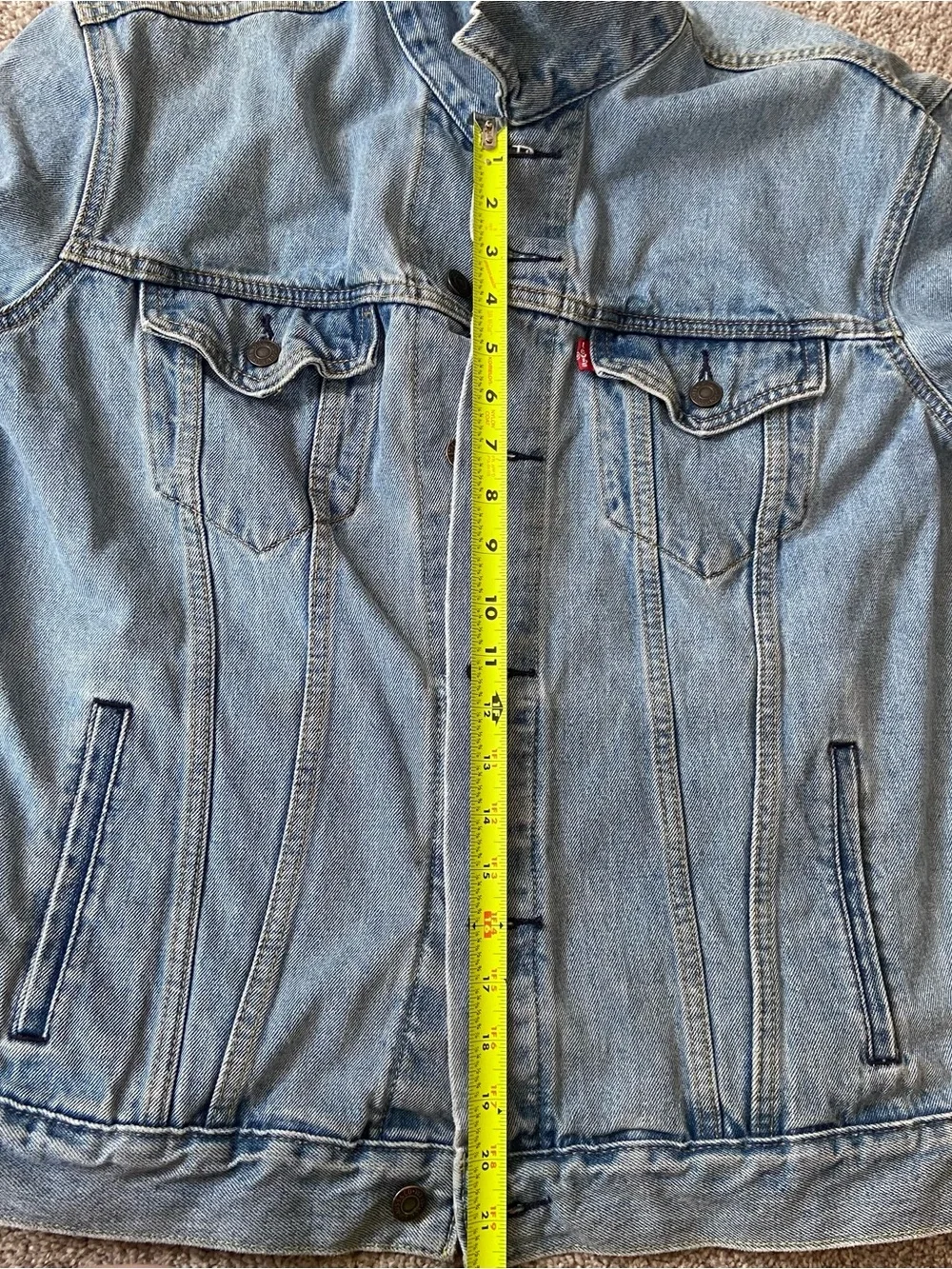 Levi's Light Wash Denim Trucker Jacket Men's Size Large Button Placket